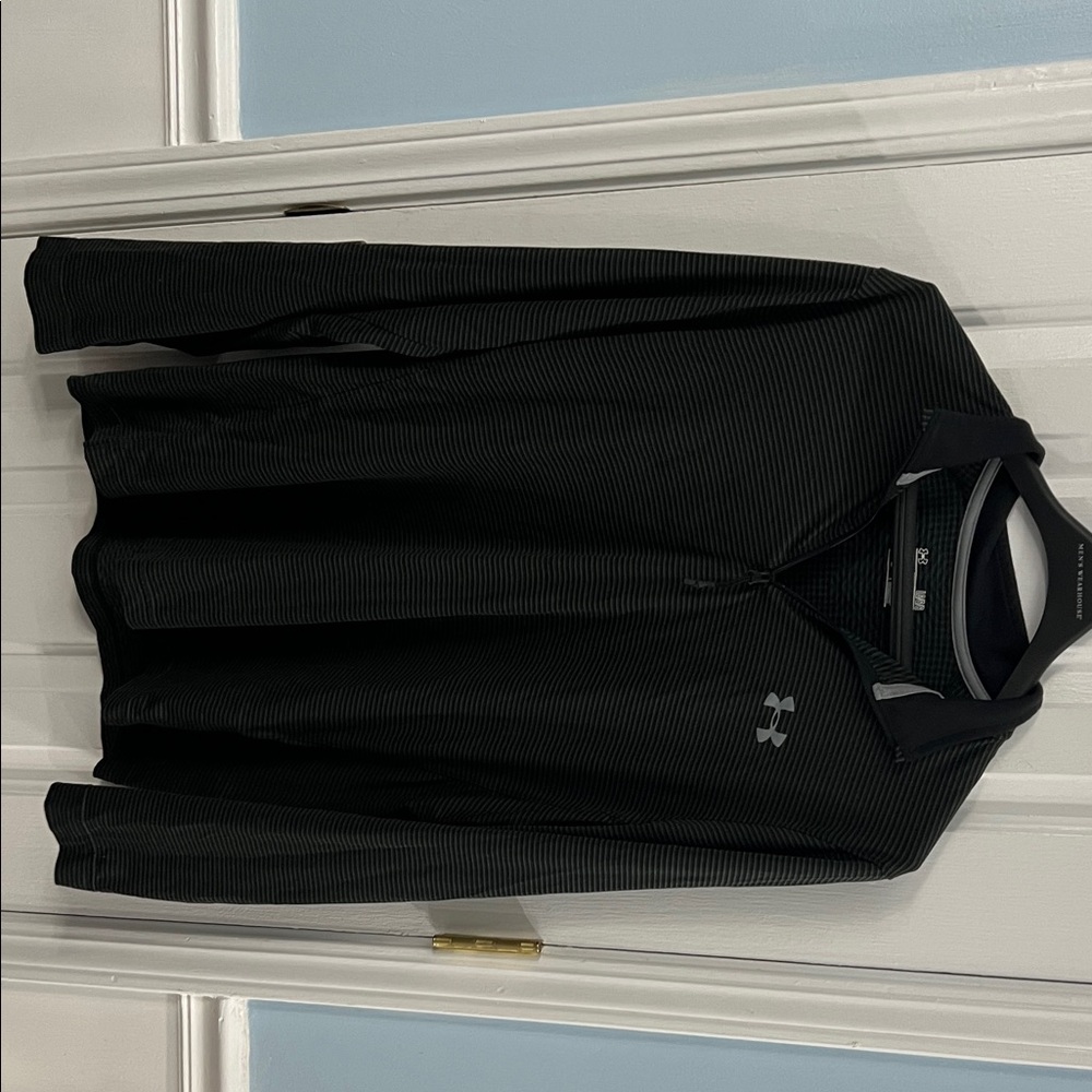 Under Armour Men's Striped Black Jacket